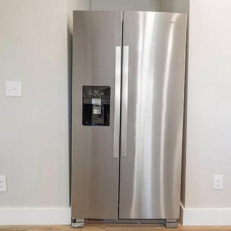 Brand New Cozy Modern Bungalow W/Hot Tub+Movieroom 7 Min From Uptown Charlotte Extérieur photo